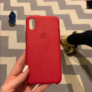 iphone xs red apple case
